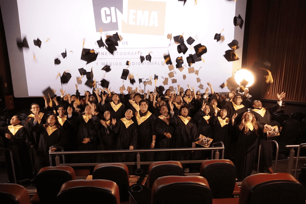 GRADUADOS DE CINEMA